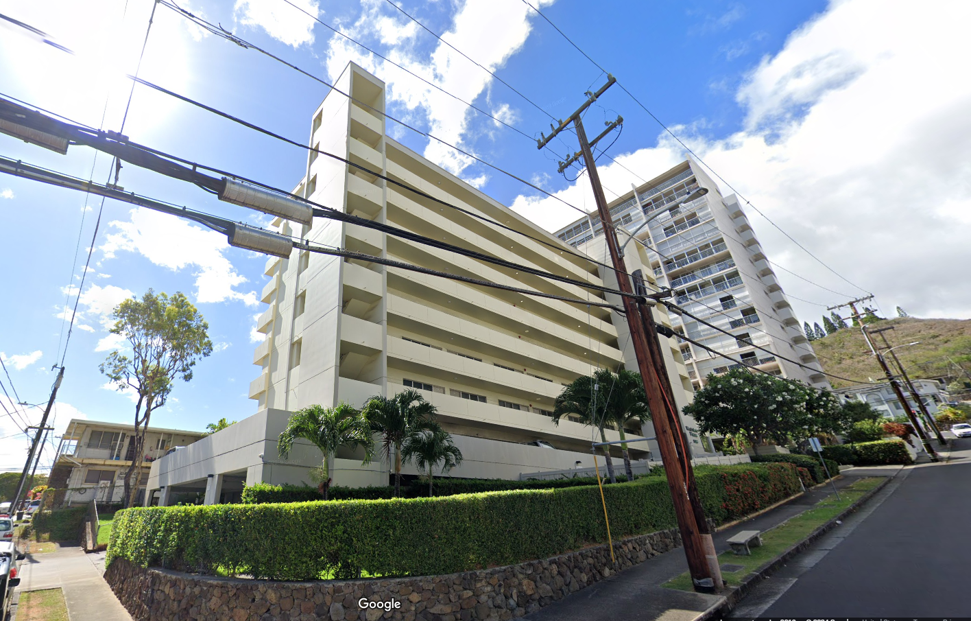 1516 Ward Avenue #302 Honolulu, Hawaii 96822