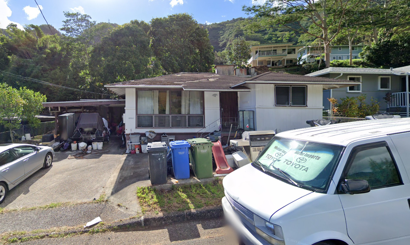 3058 Uaawa Pl., Kalihi, HI 96819